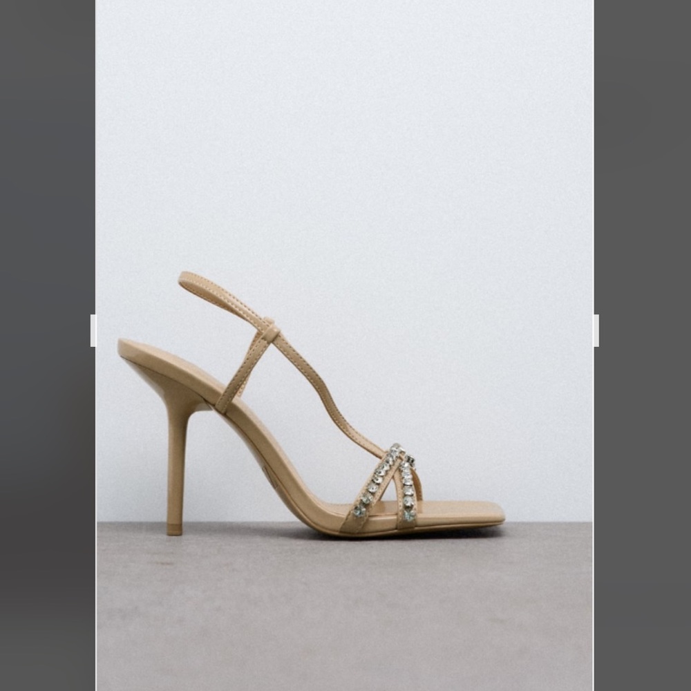 High heel rhinestone sandals